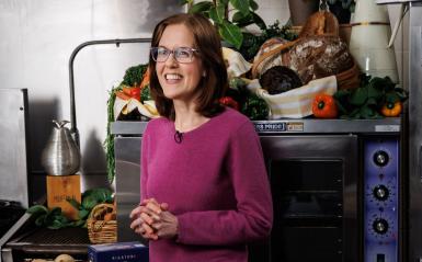 Headshot of Laura Herbst in the food lab