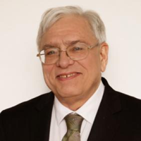 Dr. John Martin, a Delaware Valley University alumnus and professor