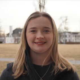 Lauren Gordner Headshot