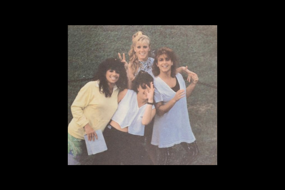 Female student group 1988