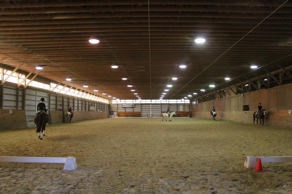 Equine horse barn