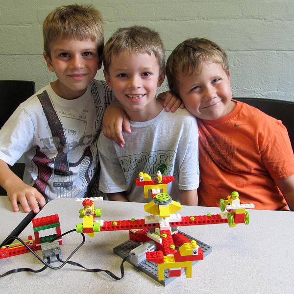 Campers group photo with their lego engineering.