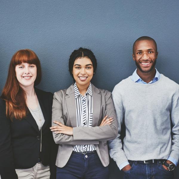 A grop photo of young adults