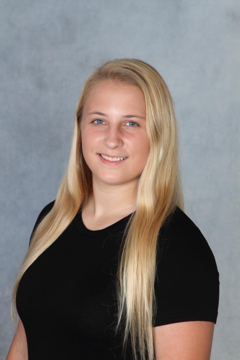 Chloe Sees, the Delaware Valley University Young Alumni Trustee 