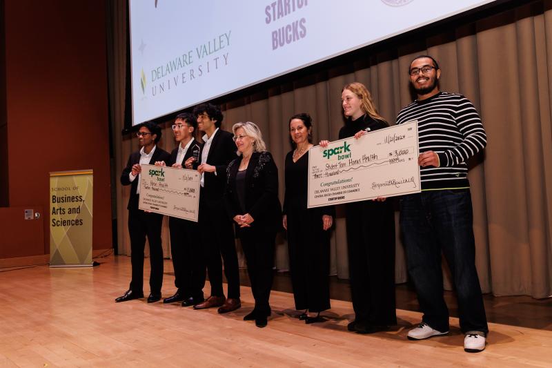 DelVal's 2024 first-place Spark Bowl winners, (L-R) Akhil Peddikuppa, Ishan Mahajan, Dat Tran, Katia Holmes '27, Kory Corkins '25